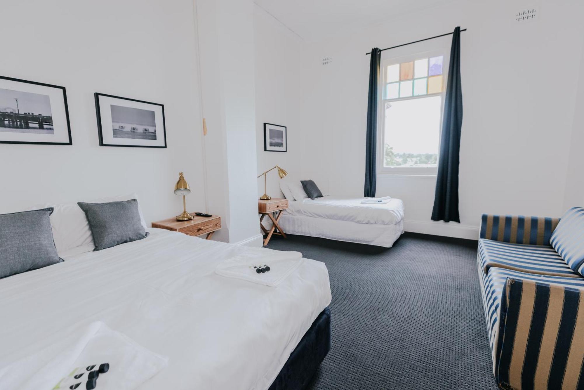 Holmesville Hotel Phòng bức ảnh